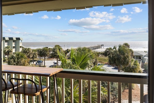 3rd Floor Condo w/Amazing Ocean Views! Pool & Pier Access! In Heart of IOP!