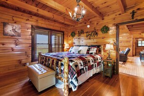 5 bedrooms, iron/ironing board, WiFi, bed sheets