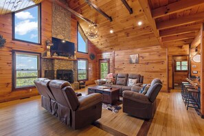 تلفزيون، مدفأة