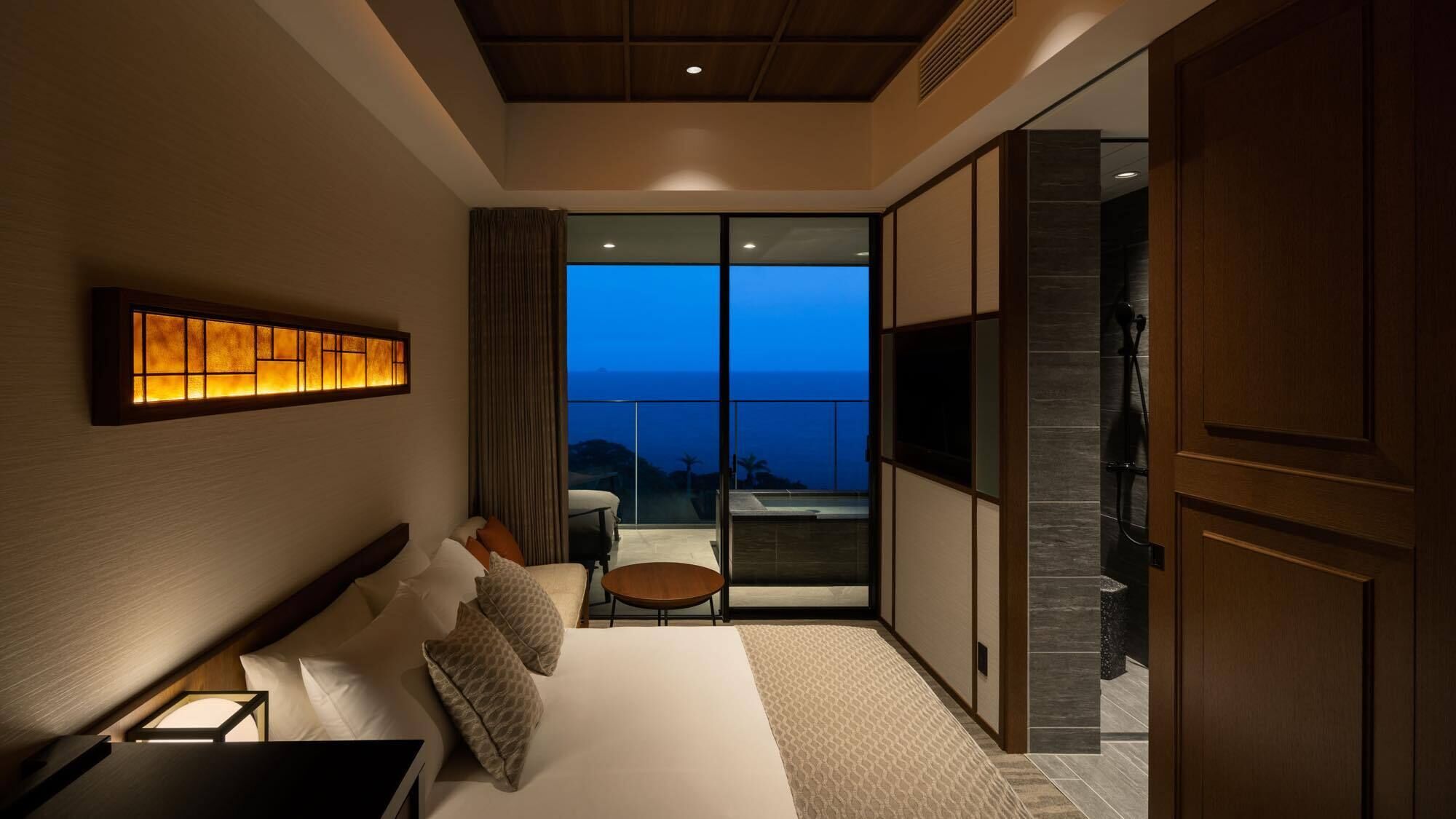 Premium bedding, pillowtop beds, minibar, in-room safe