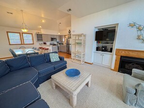 TV, fireplace, stereo - Banks Websight - Just a 3 minute walk from the OBX beach, your perfect vacation home awaits! (Duck)