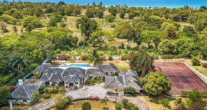 Forever Summer Gorgeous 4BDR Villa