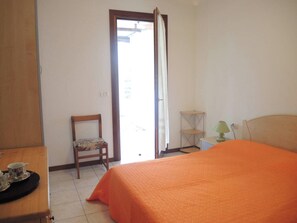 Appartement, 1 slaapkamer, patio, uitzicht op tuin | 1 slaapkamer