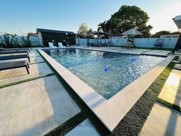 Pool