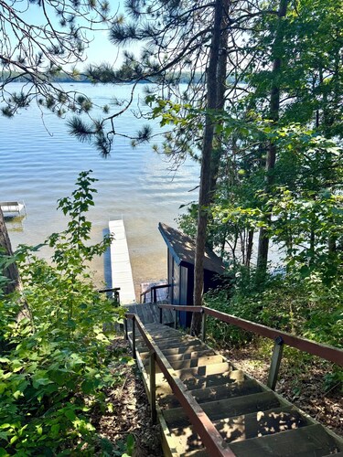 LCO Lakefront Cabin - Discounted for the Fall, Winter, & Spring