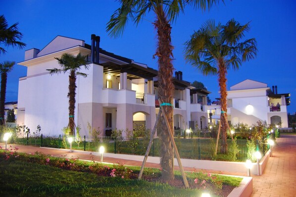 Apartment, 2 Schlafzimmer, Terrasse, Gartenblick | Aussenbereich