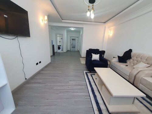 Nice apartment. You will Like it.