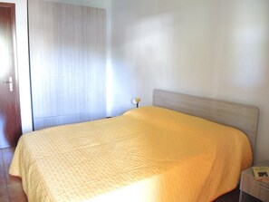 Apartamento, 2 habitaciones, patio, vistas al jardín | 3 dormitorios