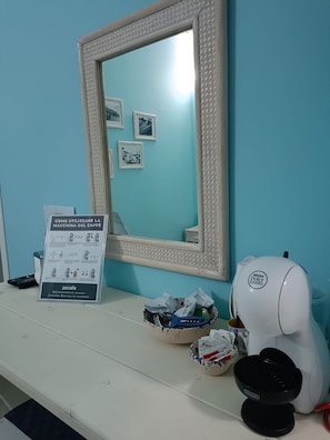 House, 1 Bedroom, Smoking, Garden View | 1 bedroom - Double Room With Aircon, Bathroom in the (Tropea)