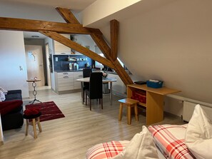 1 chambre, Wi-Fi gratuit, draps fournis