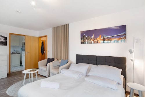 Nette kompakte Wohnung mit Balkon und WLAN