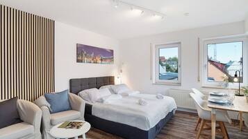 1 bedroom, free WiFi, bed sheets