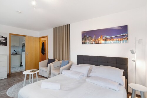 Nette kompakte Wohnung mit Balkon und WLAN