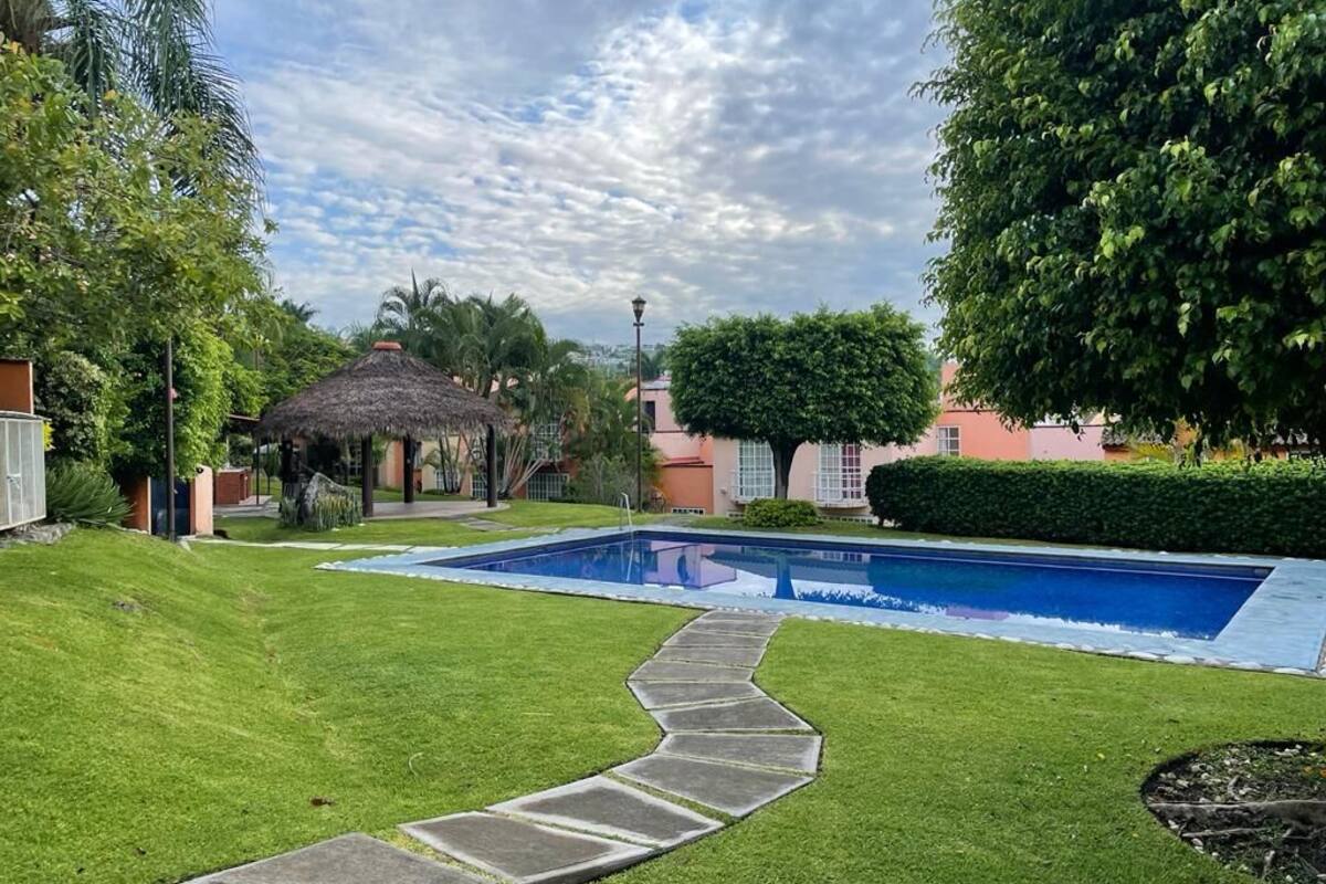 Family Townhome, 2 Bedrooms, 2 Bathrooms | Teres/patio