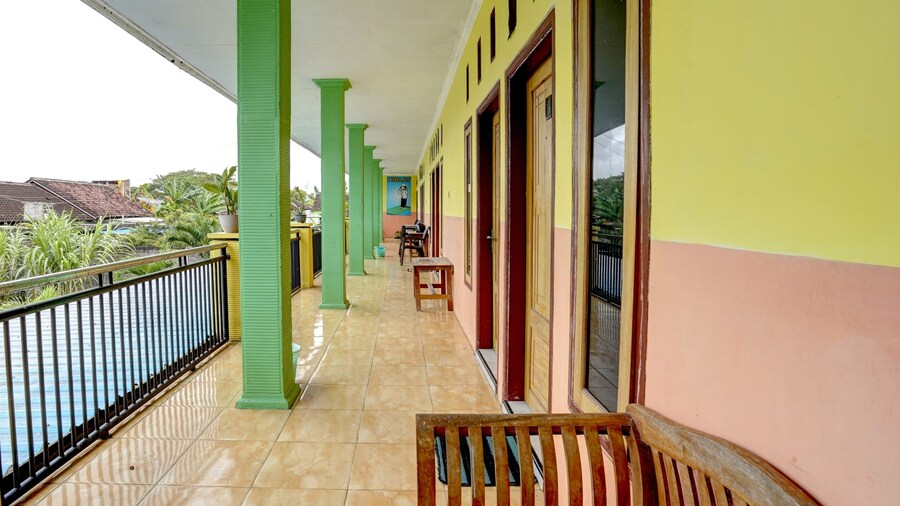 Hotel O Anisah Adil Homestay SyariahNearsmart Kampung Desa Pakistaji