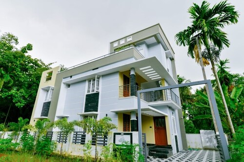 2-bedroom service apartment on upstairs   with AC comfort