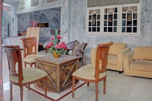Lobby - SPOT ON 92834 Wisma Dira Tiara Syariah (Bandar Lampung)