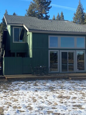 Exterior - River/Ski Home on Deschutes River, 2 bedroom-sleeps 5, 26 miles to Mt. Bachelor. (Bend)