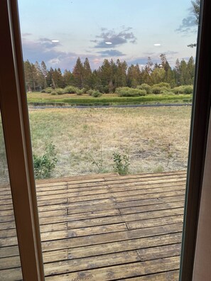 Interior - River/Ski Home on Deschutes River, 2 bedroom-sleeps 5, 26 miles to Mt. Bachelor. (Bend)