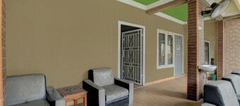 OYO 92833 Penginapan Syariah