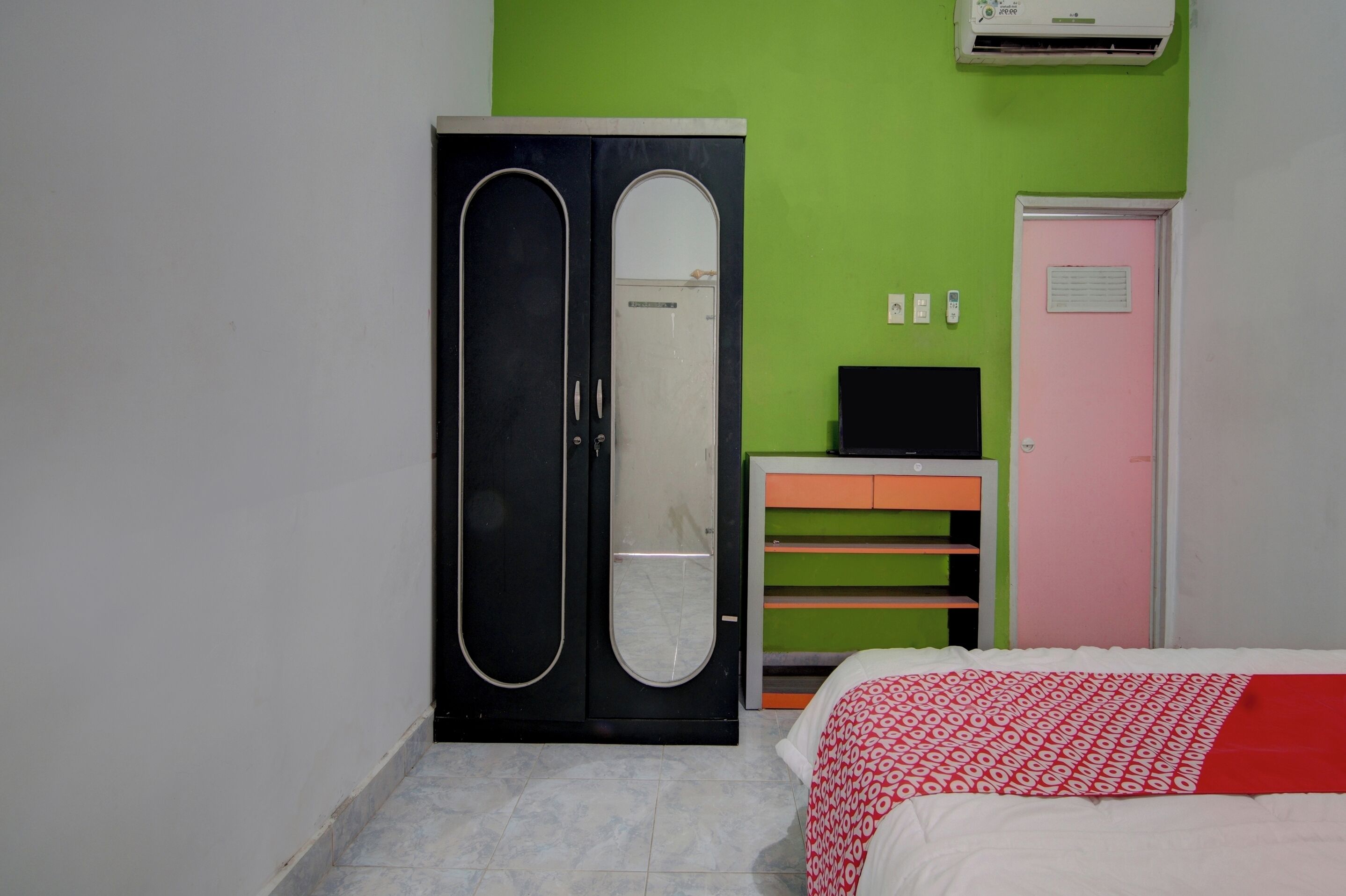 Foto - OYO 92833 Penginapan Syariah