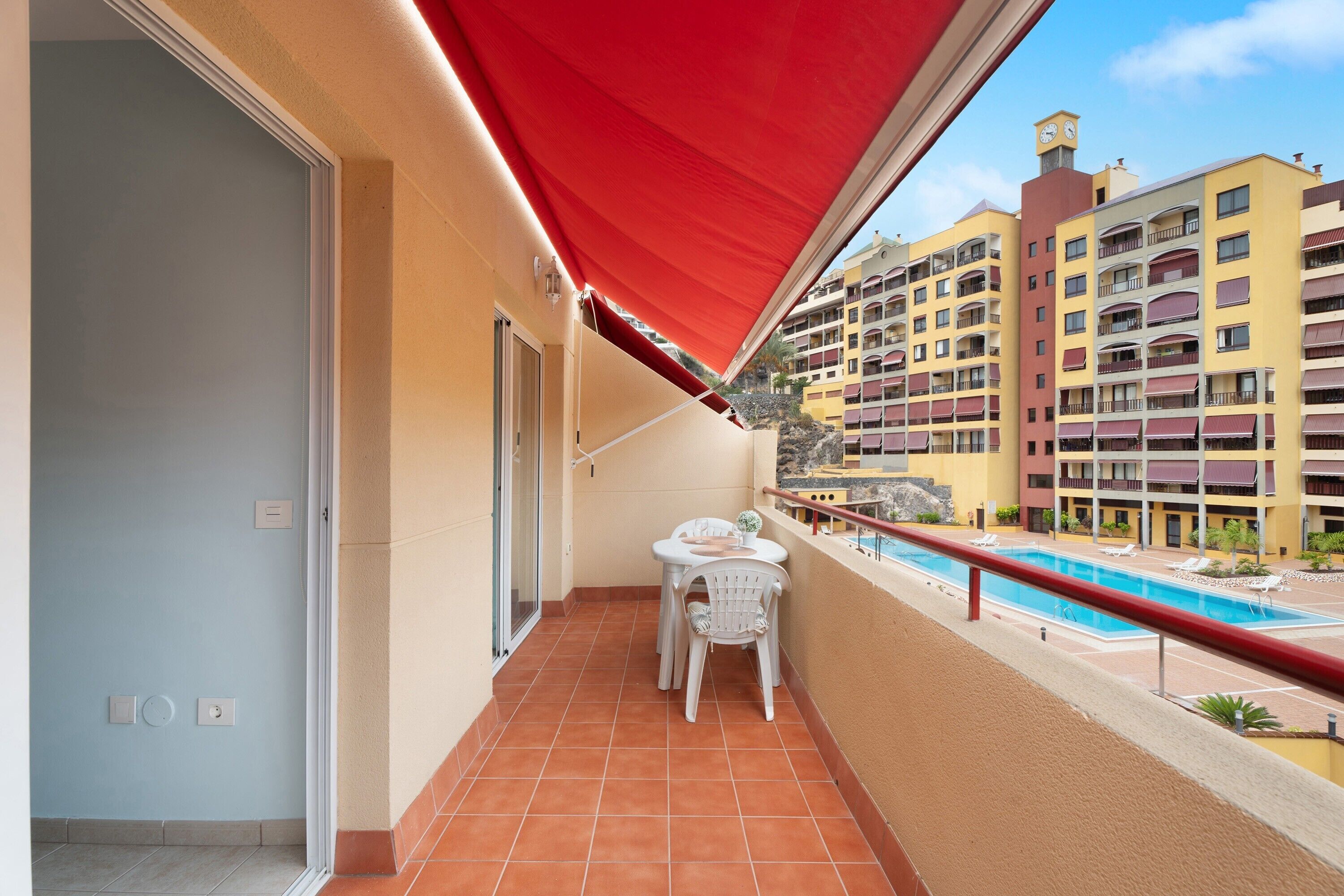 屋外ダイニングエリア