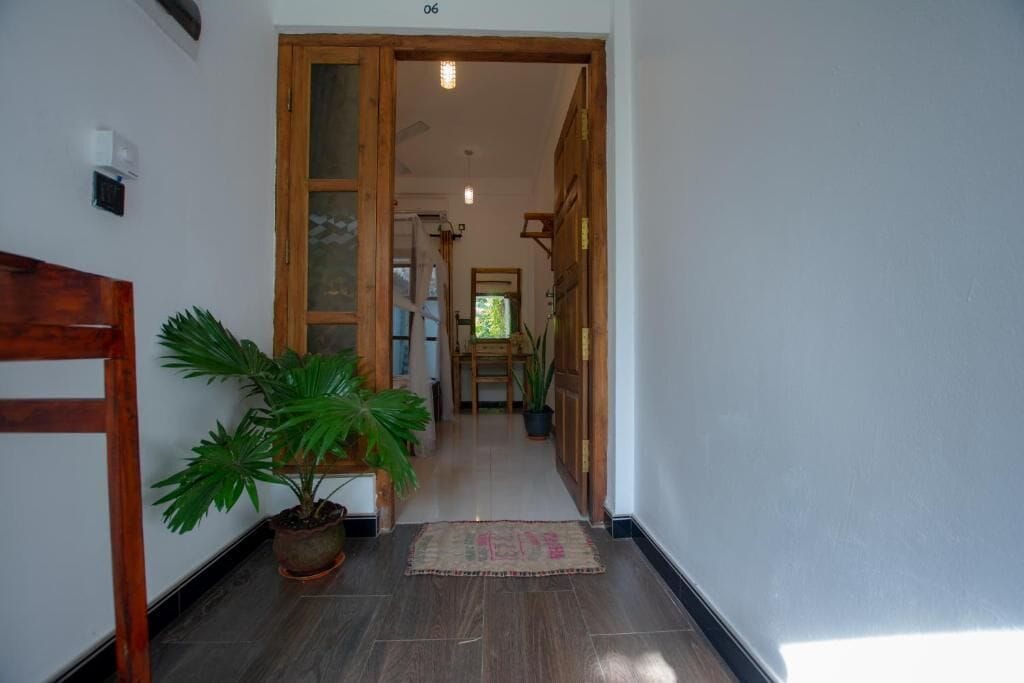 Deluxe Triple Room | Hypo-allergenic bedding, individually decorated, individually furnished