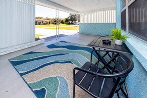 Luokittelematon kuva, 4 kautta 49, painike