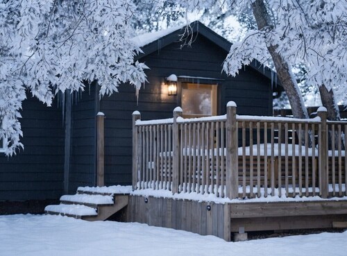 Beautiful Getaway with Hot Tub