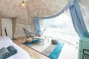 Dome Tent (2 Twin-Beds), Non Smoking