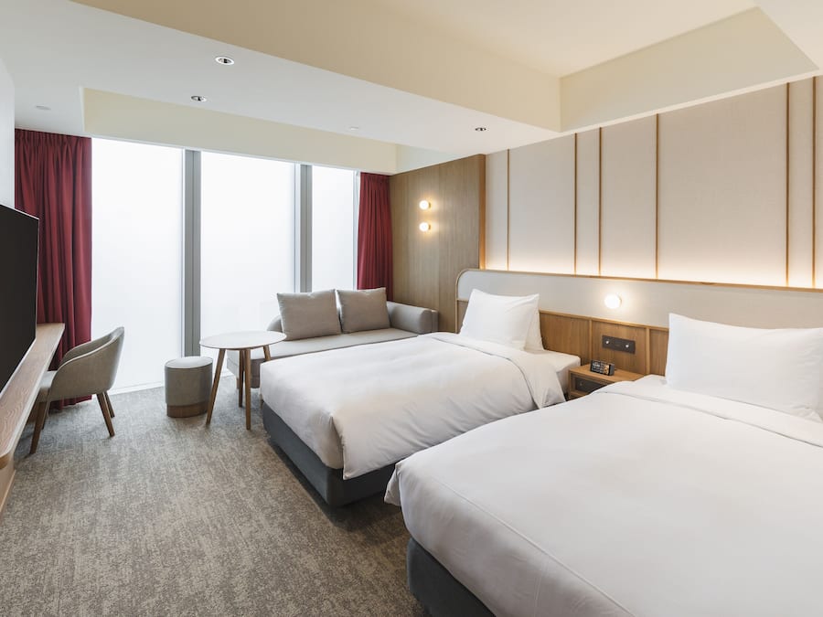 Standard Twin Room No View | Free minibar, in-room safe, individually decorated, desk