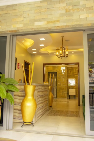 Recepción. Velvet Suites