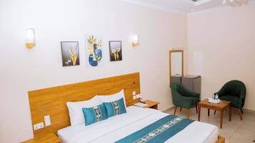 Chambre Double Classique | Coffres-forts dans les chambres, bureau, fer et planche Ă repasser