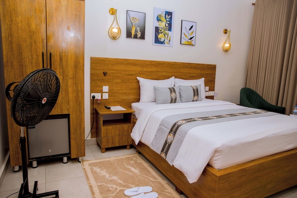 Standard Single Room | Bilik Mandi | Tab mandi dan pancuran berasingan, kelengkapan dandanan diri percuma