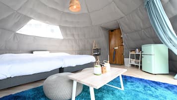 帳篷, 2 張標準雙人床, 非吸煙房 (Dome tent) | 1 間睡房、免費 Wi-Fi、床單