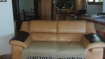 Télévision, livres, chaßne hi-fi