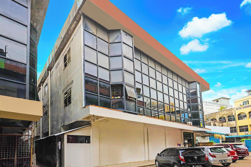 Hotel O Paris SyariahNearTempat Makan Pagi Sore Nohil