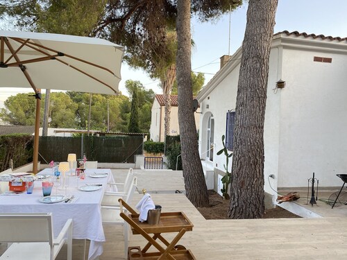 Très Jolie Maison Idéale Pour Famille à 100m de la Mer, 700m des Plages
