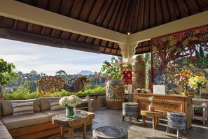 Lobby sitting area - Villa Lembah Damai by GenuineHost (Taro)