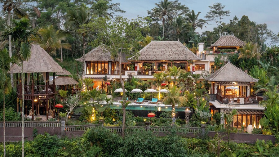 Villa Lembah Damai