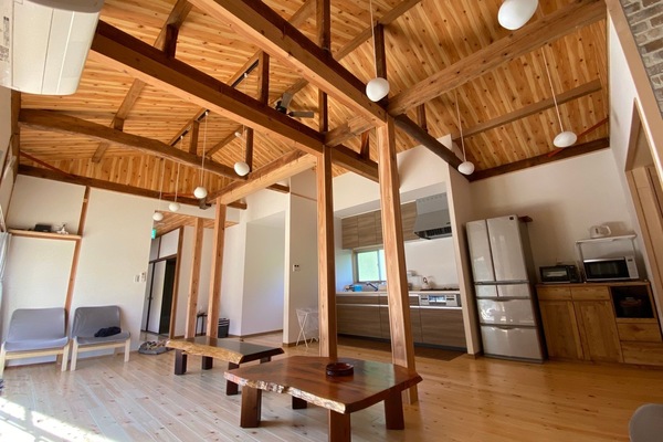 Cottage | 3 bedrooms, blackout drapes, free WiFi, bed sheets