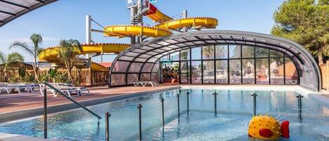Indoor pool, outdoor pool
