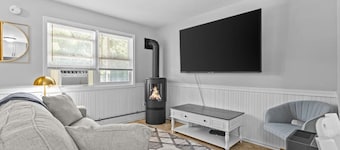 Convenient 1BR Close to Downtown