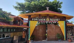 Front of property - Fort View Resort (Chhatrapati Sambhajinagar)