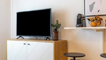Studio | TV