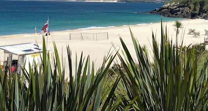 St Ives Contemporary Apartment Dog Friendly