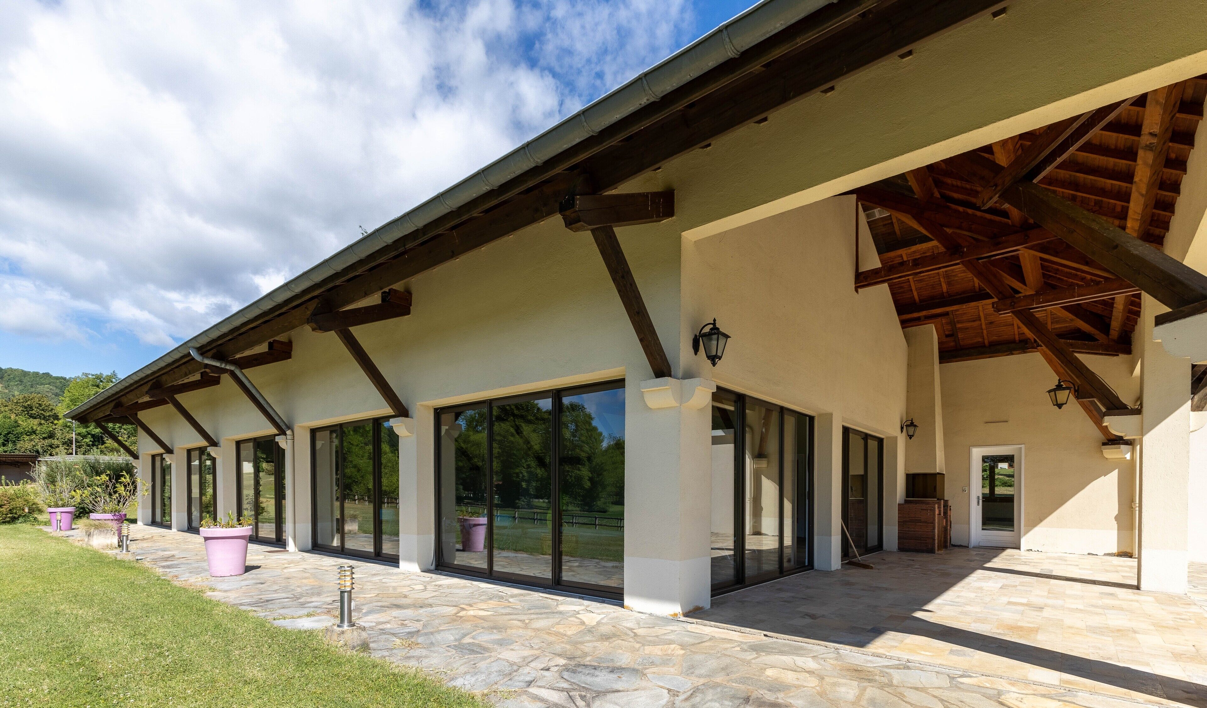 Aire de pique-nique/barbecue