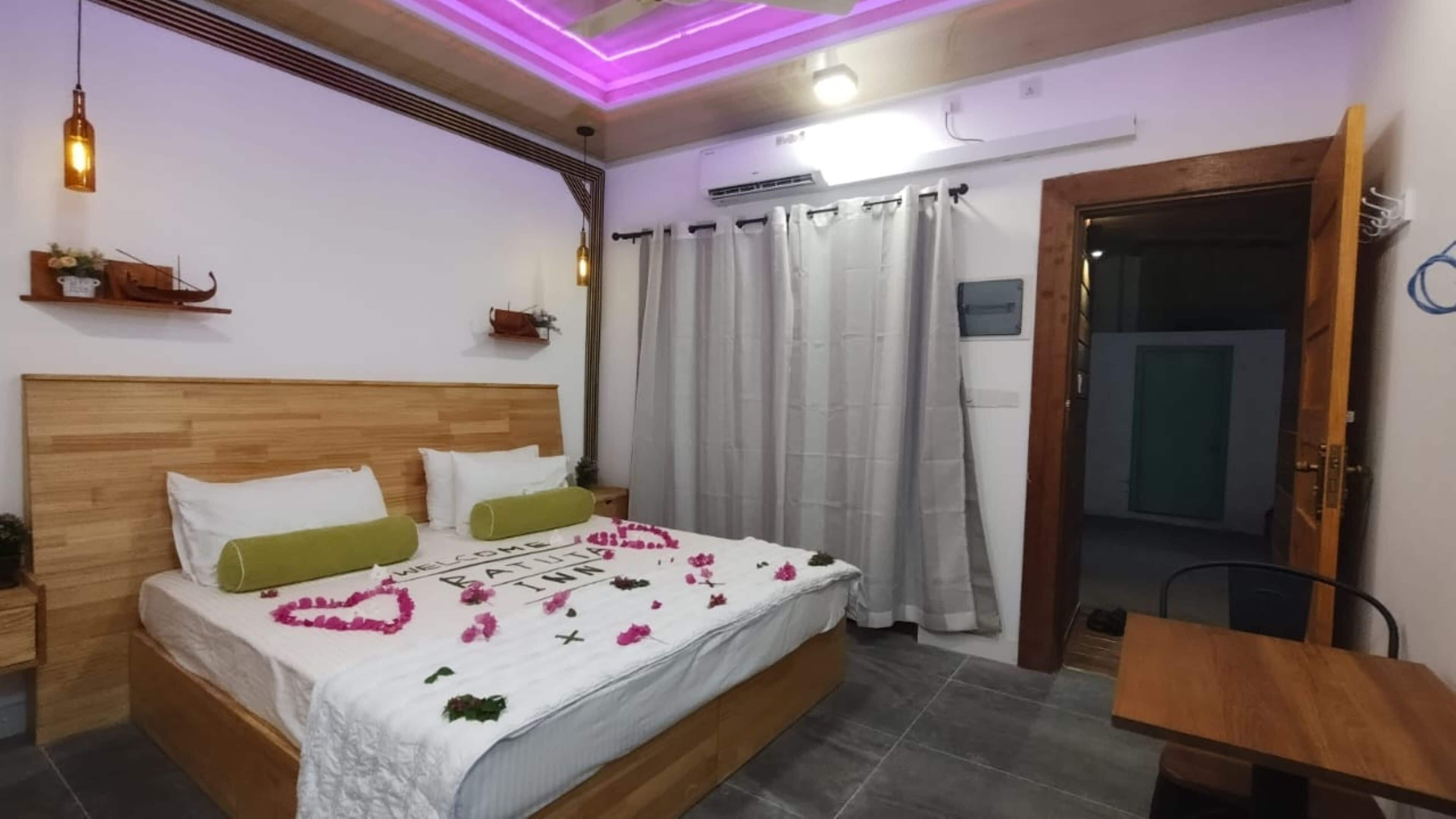 Deluxe Double or Twin Room, Balcony | View from room