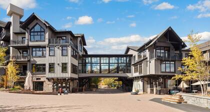 Elk Camp Cove: Snowmass Top-Floor Mountain Studio