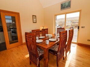 Cottage | Dining - Cúnna Bán (Fanore)